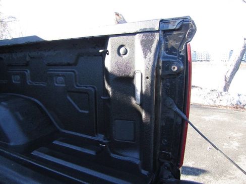 Used 2021 Chevrolet Silverado 2500 Custom w/ Custom Value Package image 25