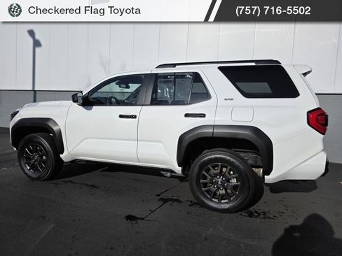 Used 2025 Toyota 4Runner SR5 image 4