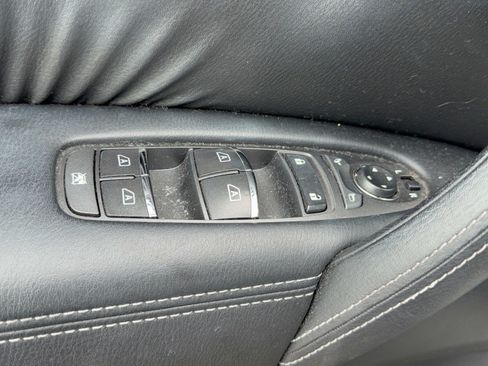 Used 2019 Nissan Armada Platinum w/ Captain's Chairs Package RWD image 14