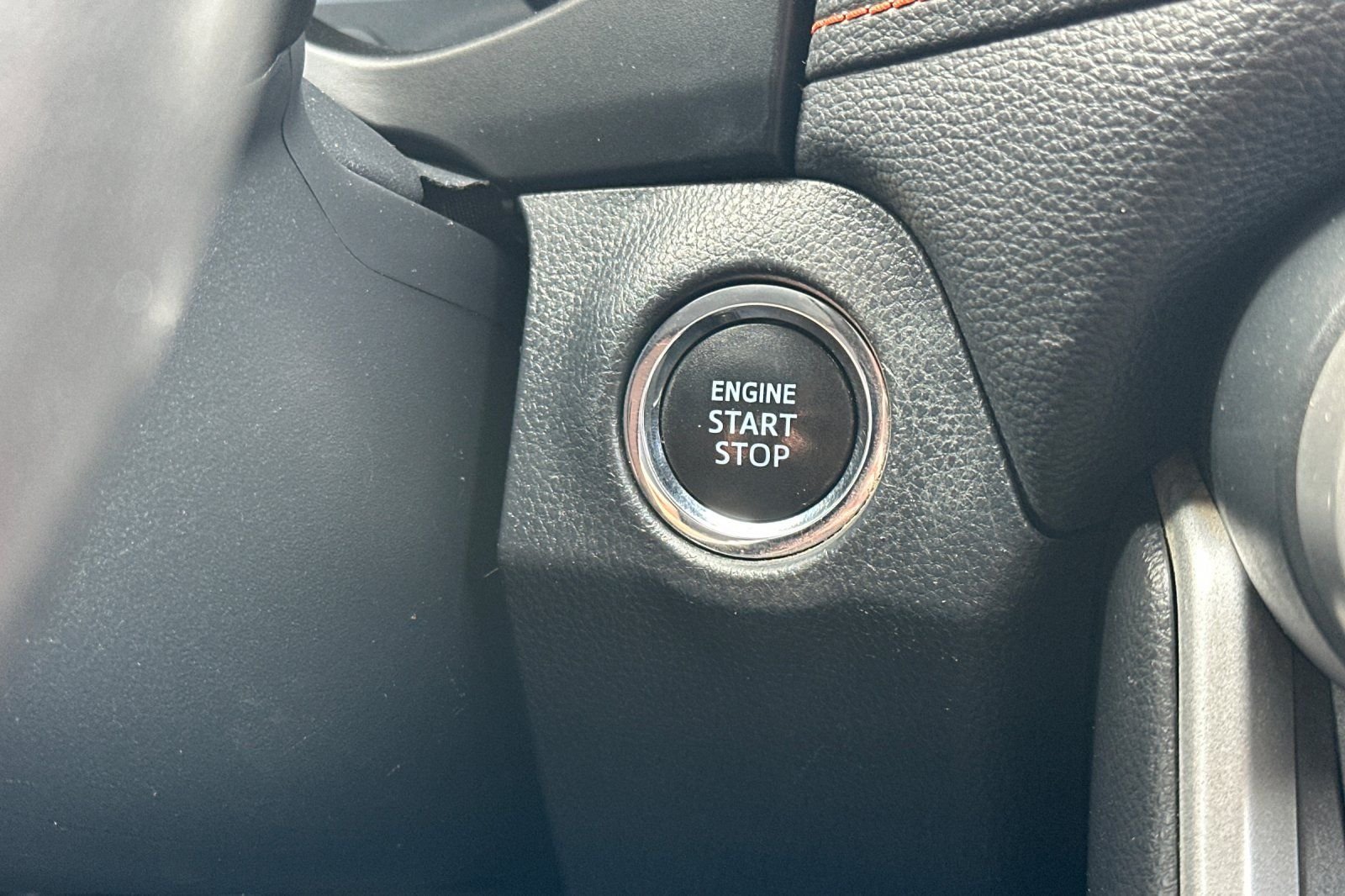 Used 2020 Toyota RAV4 Adventure AWD/4WD image 25