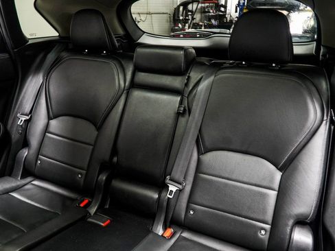 Used 2019 INFINITI QX50 Essential w/ Premium Heat Package image 40