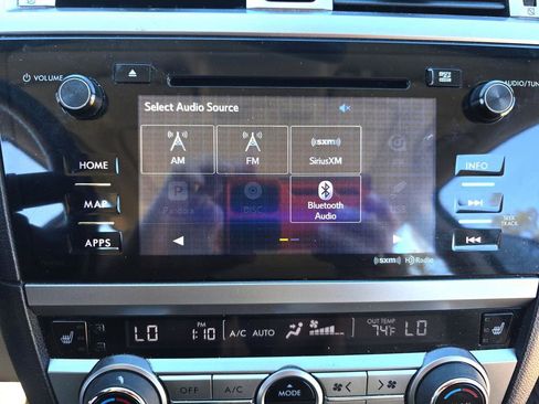 Used 2016 Subaru Outback 2.5i Limited AWD/4WD image 14