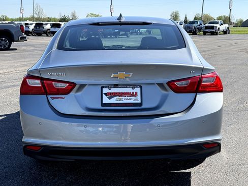 Used 2024 Chevrolet Malibu LT FWD image 4
