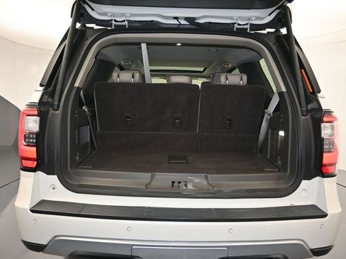 Used 2021 Ford Expedition Limited image 28