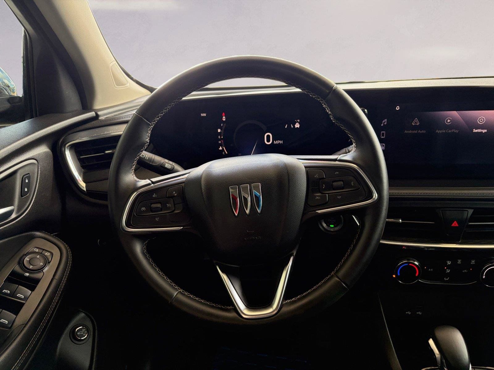 Used 2025 Buick Encore GX Preferred FWD image 12