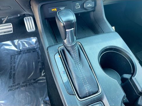 Used 2022 Honda Civic Sport image 16