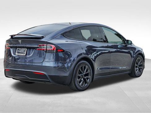 Used 2023 Tesla Model X AWD/4WD image 8