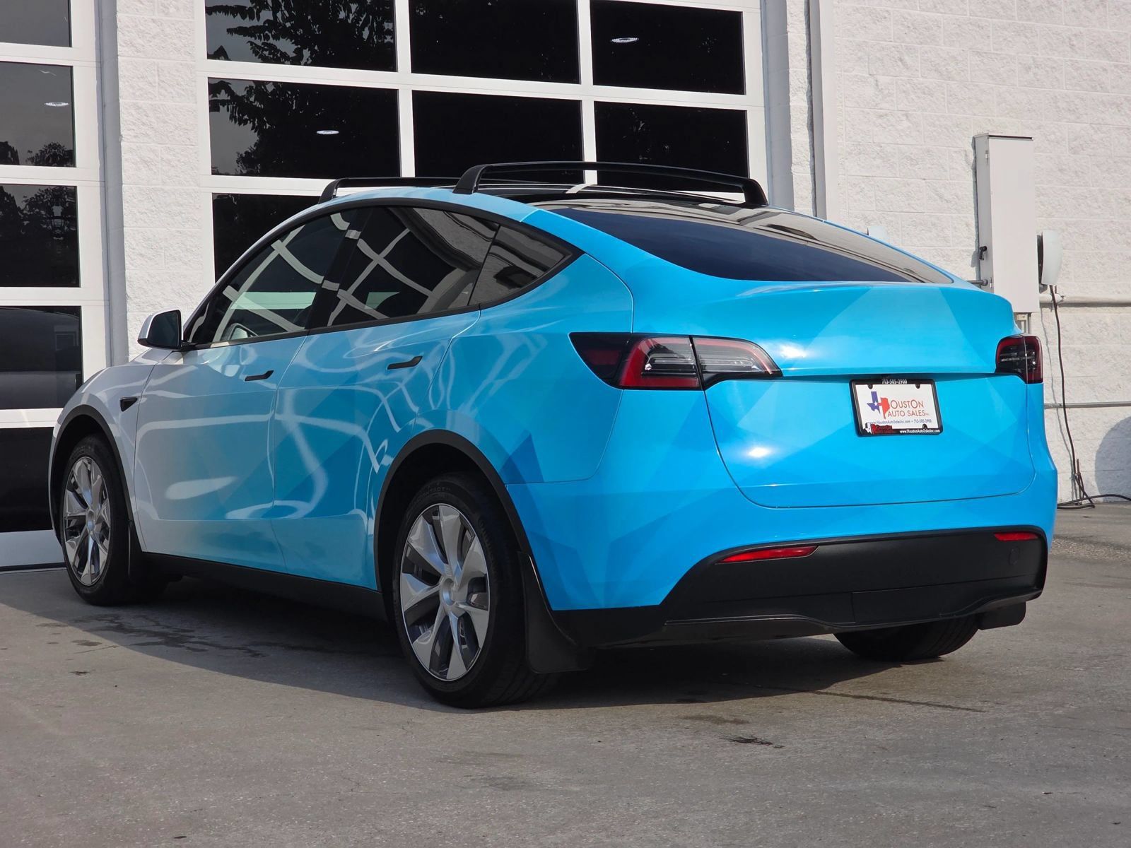 Used 2022 Tesla Model Y Long Range AWD/4WD image 7