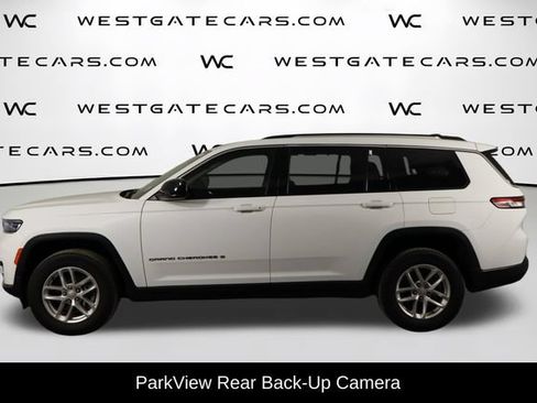 Used 2023 Jeep Grand Cherokee L Laredo AWD/4WD image 5