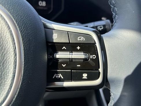 New 2026 Kia Carnival SX image 34