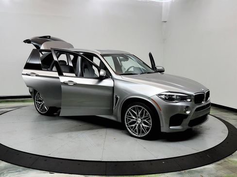 Used 2017 BMW X5 M AWD/4WD image 10