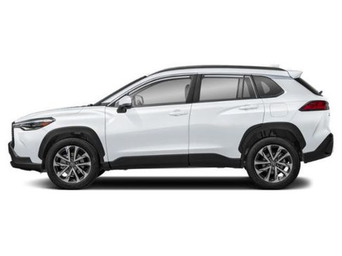 Certified 2023 Toyota Corolla Cross XLE w/ Convenience Package image 3