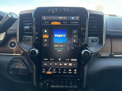 Used 2023 RAM 3500 Limited image 6