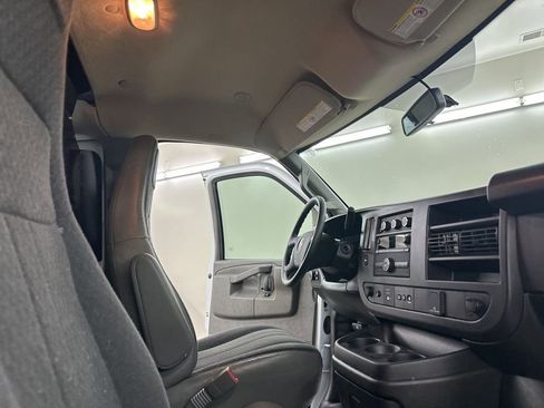 Used 2024 Chevrolet Express 2500 Work Van w/ Driver Convenience Package image 21
