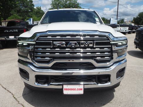 New 2025 RAM 2500 Limited image 3