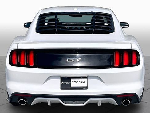 Used 2017 Ford Mustang GT Premium RWD image 5
