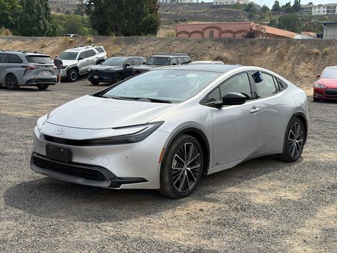 Certified 2024 Toyota Prius XLE AWD/4WD image 3