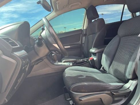 Used 2015 Subaru Crosstrek 2.0i Premium image 12