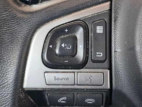 Used 2015 Subaru Outback 2.5i Premium AWD/4WD image 8