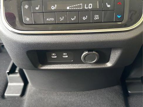 New 2026 Nissan Armada Platinum image 23