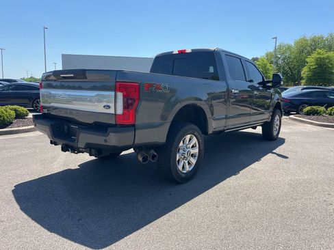 Used 2017 Ford F250 Platinum w/ Platinum Ultimate Package AWD/4WD image 6
