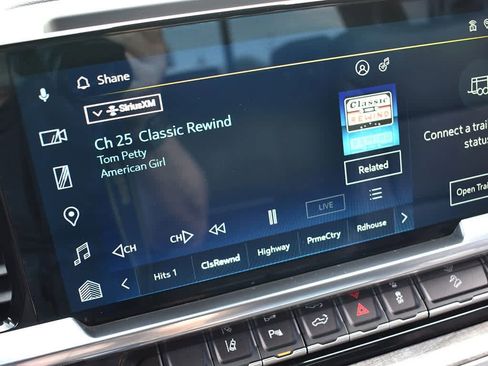 Used 2024 Chevrolet Silverado 2500 LTZ w/ LTZ Plus Package image 23