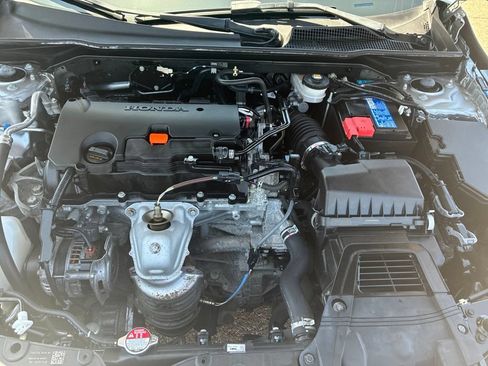 Used 2023 Honda Civic Sport image 23