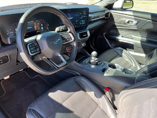 Used 2024 Ford Mustang GT Premium RWD image 18