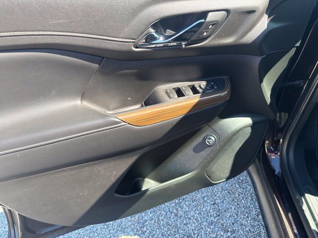 Used 2020 GMC Acadia SLE w/ Driver Convenience Package FWD image 96
