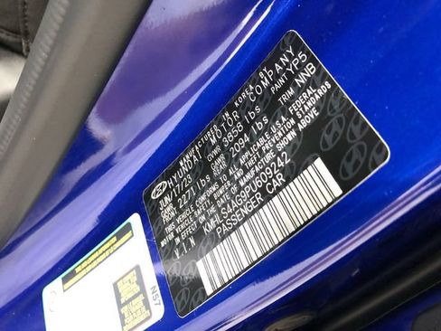 Used 2023 Hyundai Elantra SEL w/ Convenience Package FWD image 48