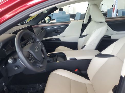 Used 2025 Lexus ES 350 w/ Premium Package image 15