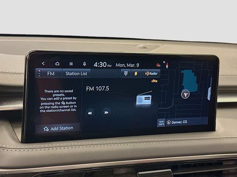 Used 2025 Genesis G70 2.5T image 21