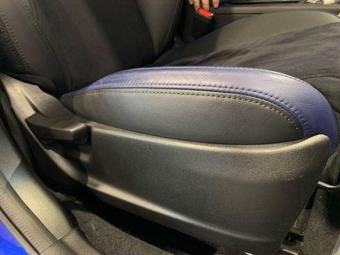 Used 2015 Subaru WRX STI Launch Edition image 29