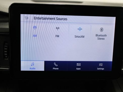 Used 2023 Ford Explorer XLT w/ Equipment Group 202A image 31