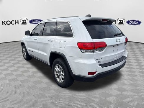 Used 2018 Jeep Grand Cherokee Laredo AWD/4WD image 4