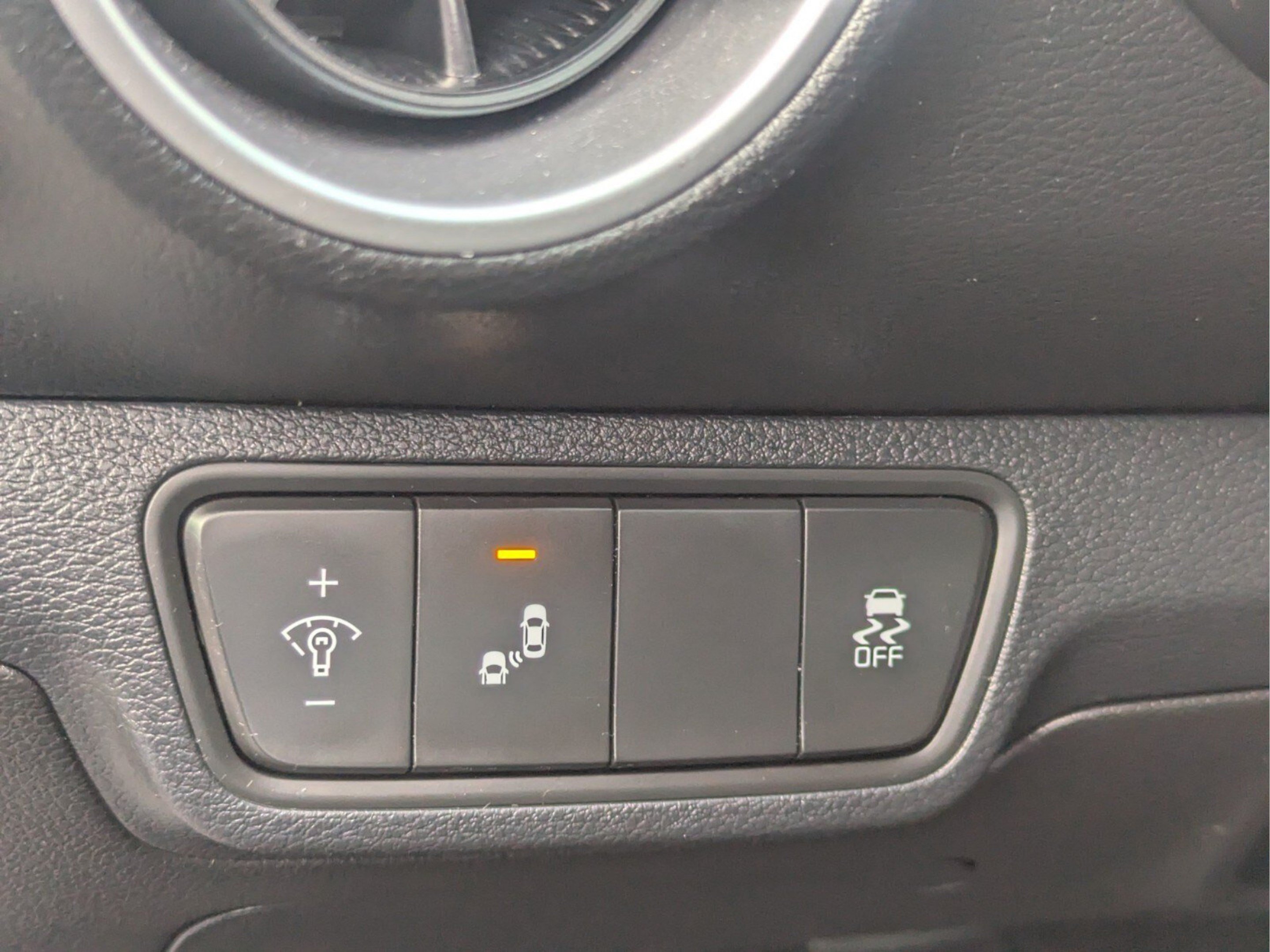 Certified 2023 Kia Forte GT-Line w/ GT-Line Technology Package FWD image 11