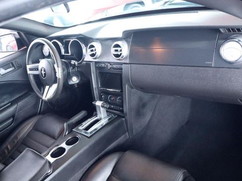 Used 2008 Ford Mustang GT RWD image 33