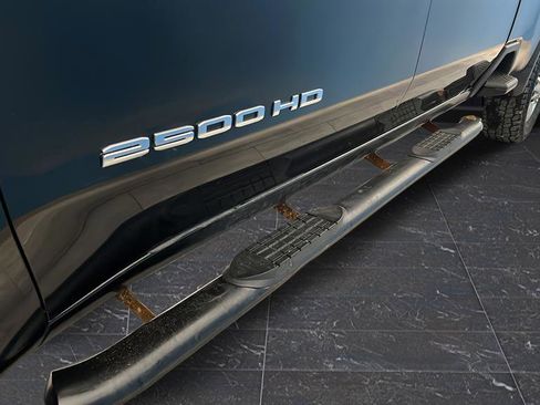 Used 2021 GMC Sierra 2500 SLE w/ X31 Off-Road Package image 38