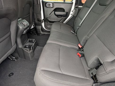 Certified 2022 Jeep Wrangler Unlimited Sport image 14