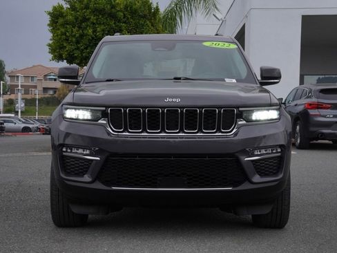 Used 2022 Jeep Grand Cherokee Limited image 9