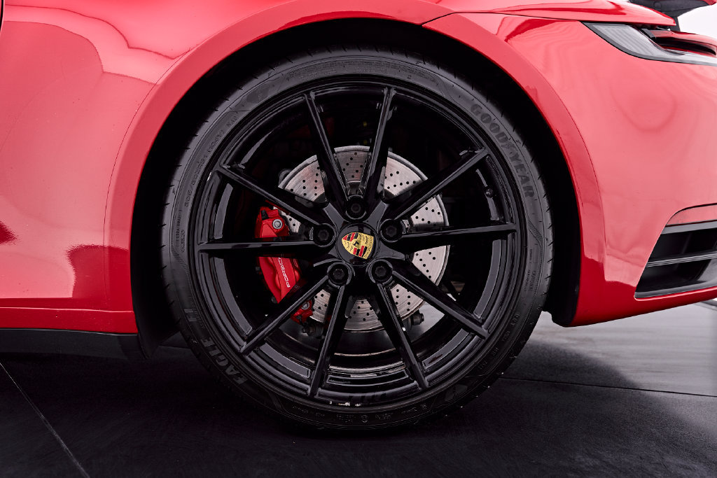Used 2020 Porsche 911 Carrera 4S AWD/4WD image 28