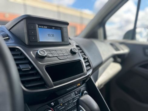 Used 2020 Ford Transit Connect XL image 20