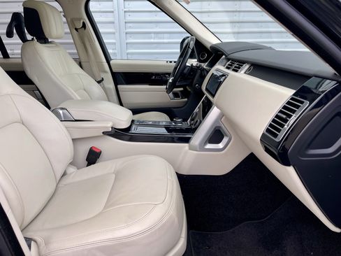 Used 2021 Land Rover Range Rover Westminster Edition image 15