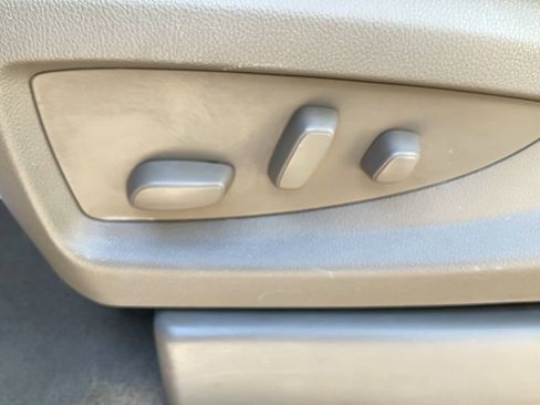 Used 2020 GMC Yukon XL SLT w/ Open Road Package image 24