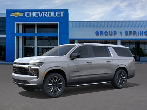 New 2026 Chevrolet Suburban LS w/ LS Custom Edition RWD image 2