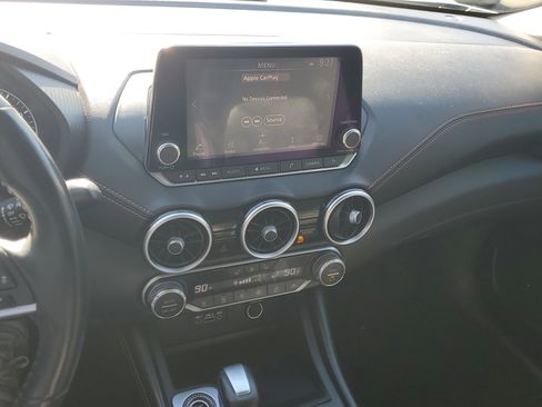 Used 2021 Nissan Sentra SR w/ SR Premium Package image 23