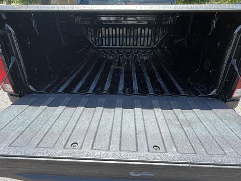 Certified 2024 Chevrolet Colorado LT RWD image 10