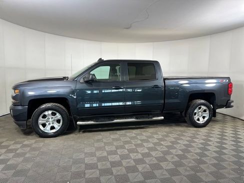 Used 2018 Chevrolet Silverado 1500 LT w/ All Star Edition image 12