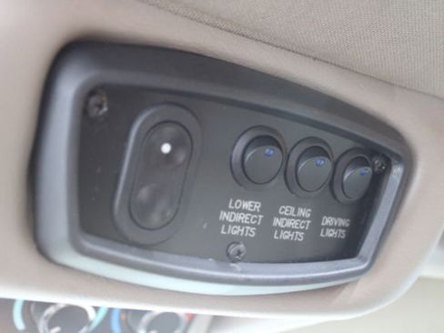 Used 2012 GMC Savana 2500 Extended image 19