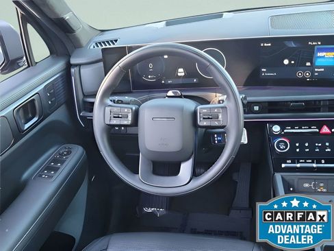 Used 2025 Hyundai Santa Fe Calligraphy image 22